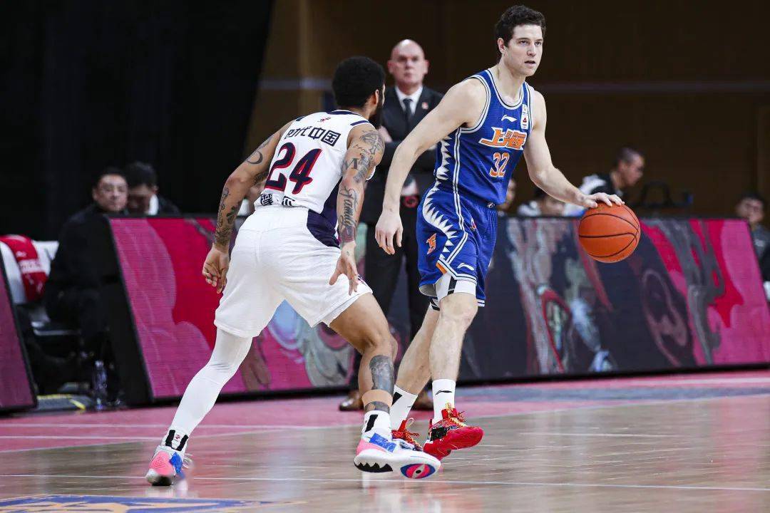 天博官方网站关于从今晨广州队扳平良机到金州勇士转会期主帅复盘,上海久事清晨回应争议的信息